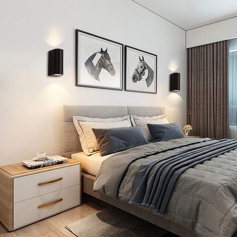 2-Lights Geometric Wall Sconce Modern Simple Style Metal Wall Lighting in Black