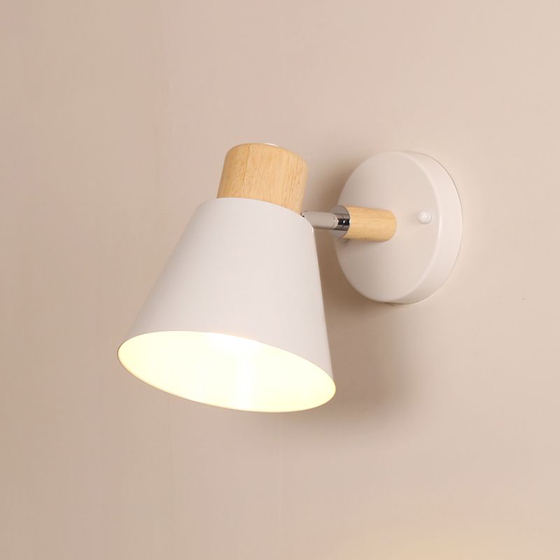 Cone-Shaped Wall Mount Lighting Nordic Style Metal Sconce Light Fixture for Bedroom