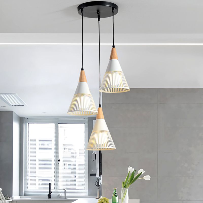 Noordse moderne stijl taps toelopende houten bovenste hanglamp metalen draadkooi woonkamer hangende lamp