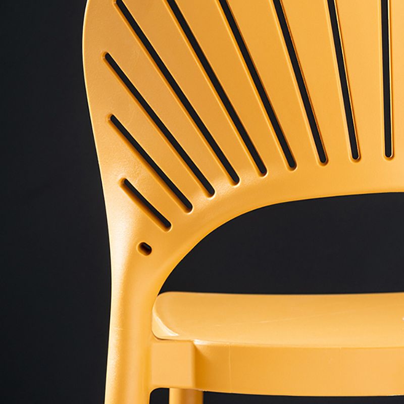 Modern Plastic Barstool Low Back Counter Stool in Matte Finish