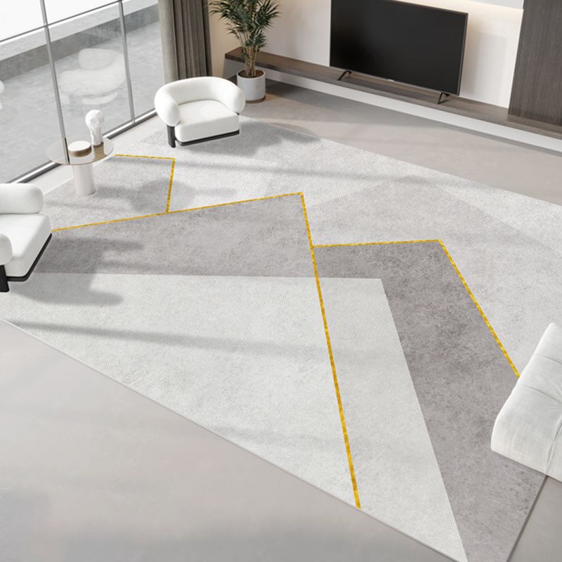 Light Gray Modern Rug Polyester Graphic Indoor Rug Non-Slip Backing Rug for Home Decor