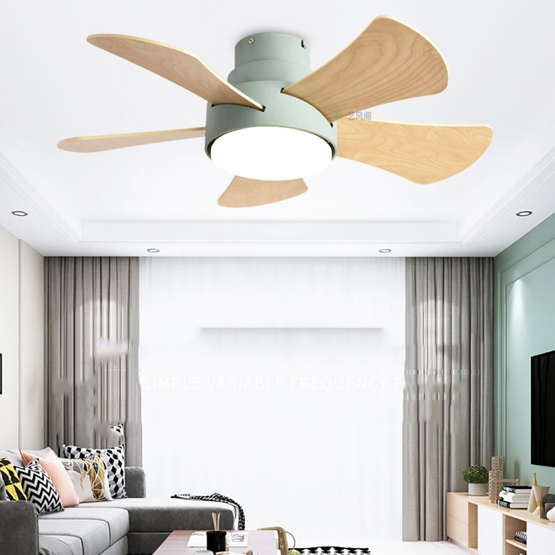 Ceiling Fan Light Metal Nordic Style LED Ceiling Flush Mount for Bedroom