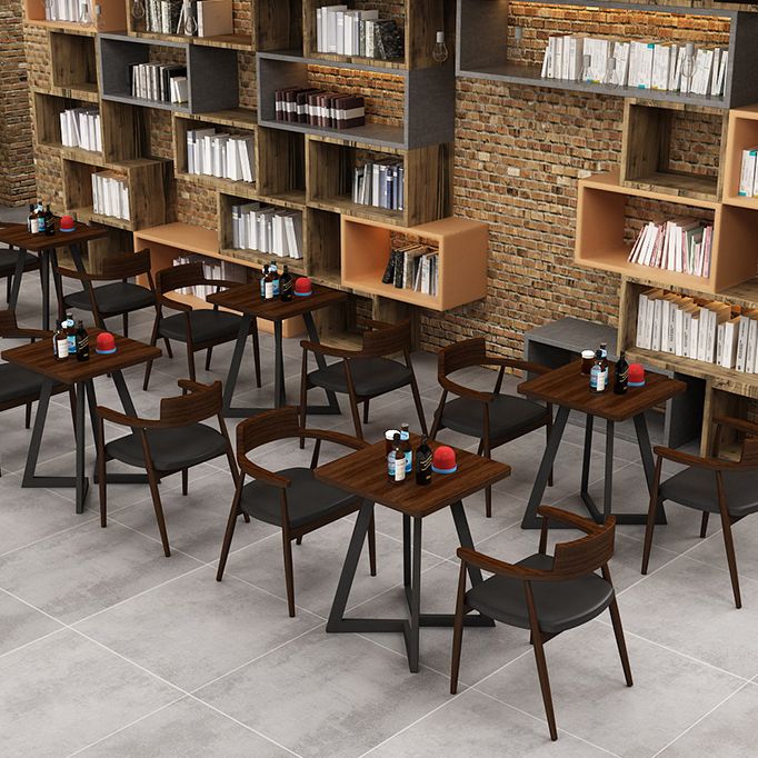 Table de salle à manger industrielle Table en bois massif avec double piédestal noir