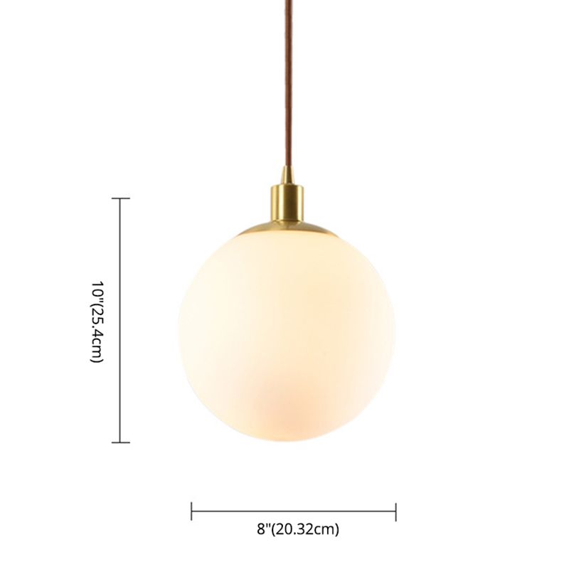 Globe de conception du milieu du siècle Lampe suspendue Opale Grosted Glass Shade 1 Light Pendant Light