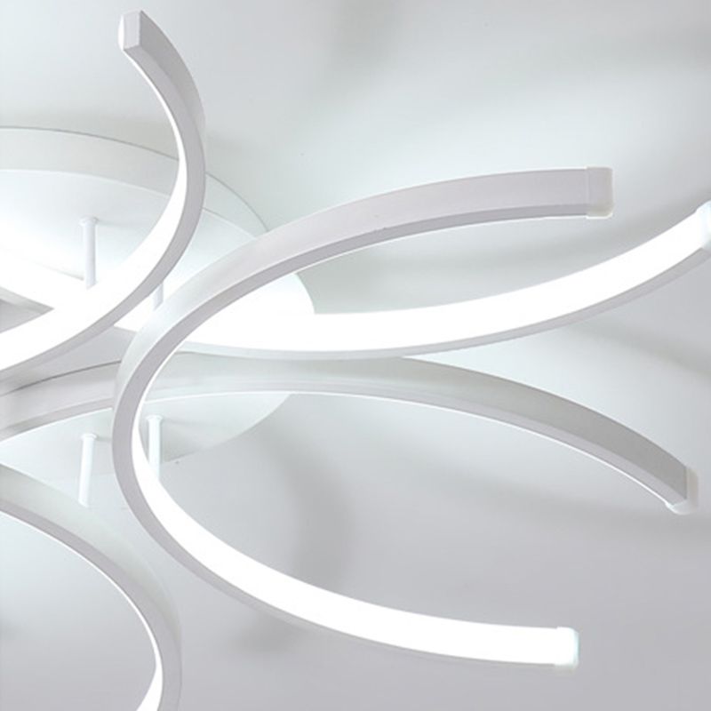 Metal Flower Flush Flush Light Modern Style Modern Style 6 Lights Fleus de montaje en blanco