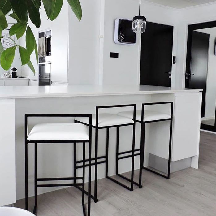 Contemporary Metal Bar Stools Indoor Barstool with Cushion and Low Back for Kitchen