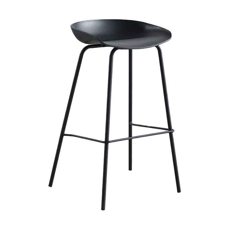 Taburetes de contraates de plástico de metal escandinavo taburetes de bar sin respaldo con asiento de cubo