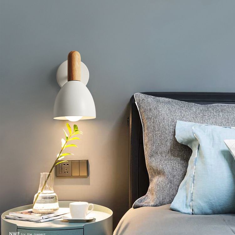 Lámparas de pared de pared de simplicidad nórdica lámpara de montaje de pared metálica metálica lámpara para dormitorio