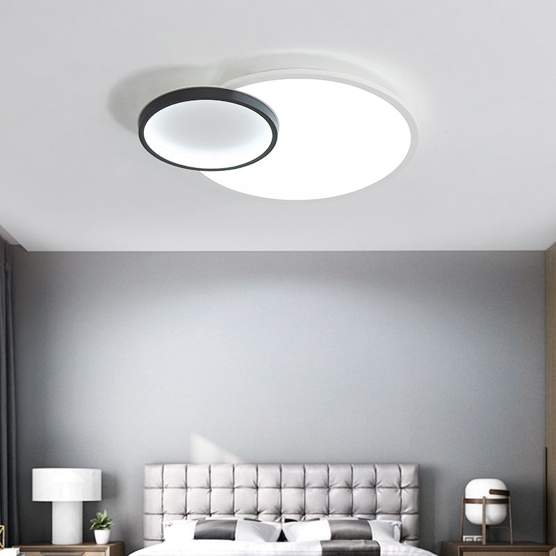 Round Flush Mount Modern Acryl Led Zwart en White Flush Light Fixture met verzonken Diffuser in Wit/Warm/Natural Light, 16 "/19.5" Wide
