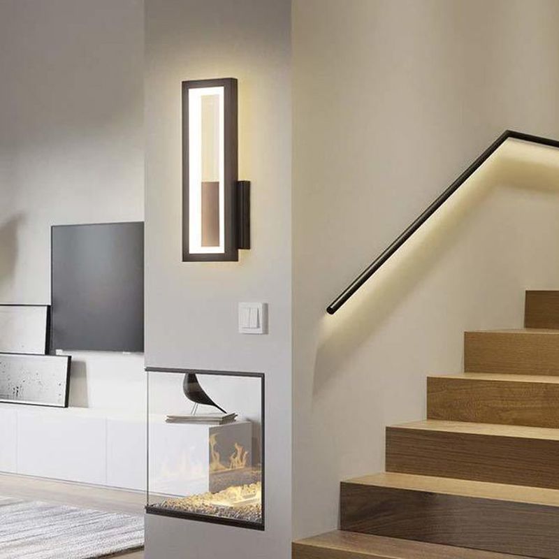 Rectangular Shape Wall Lamp Modern Style Metal 1 Lights Wall Light in White/Black