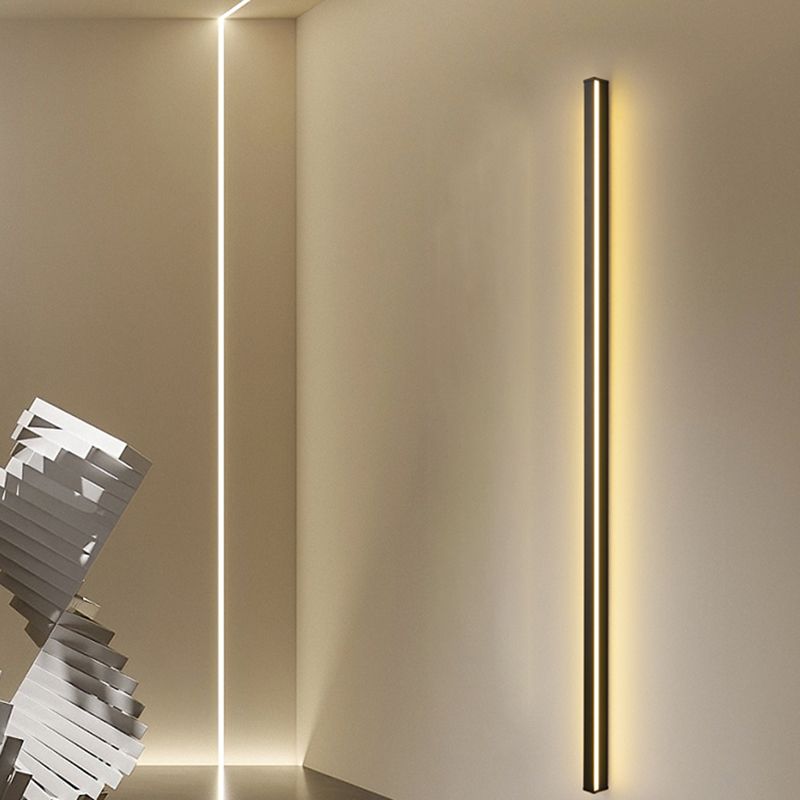 Linear Shape Metal Wall Lighting Modern Style 1-Light Wall Mounted Light in Black