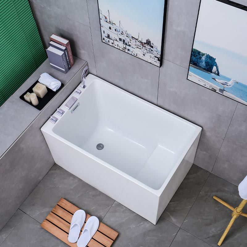 White Acrylic Alcove Bath Tub Rectangular 25" H Bathtub for Home (Without Faucet)