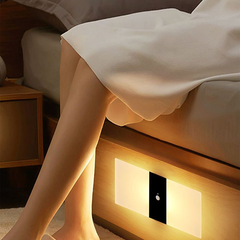 LED Modern Metal Wall Sconce Rectangle Shape Wall Lamp with Acrylic Shade for Courtyard