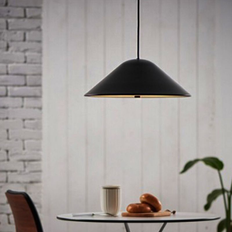 Luz de suspensión cónica de oro rosa negro/pulido mate de negro/pulido Luz de techo de metal moderno 1 Luz de techo de luz para comedor
