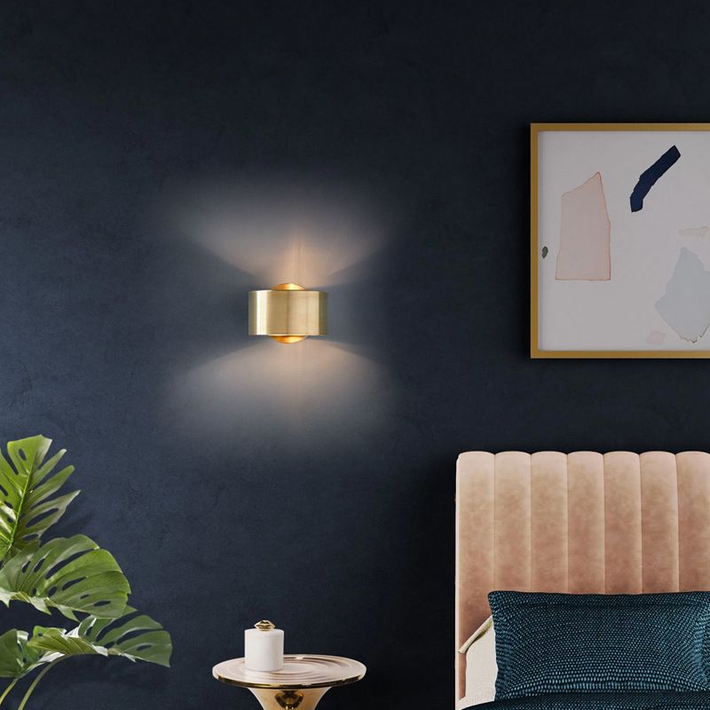 Post Modern Wall Light Metal Golden Lighting for Restaurant and Home