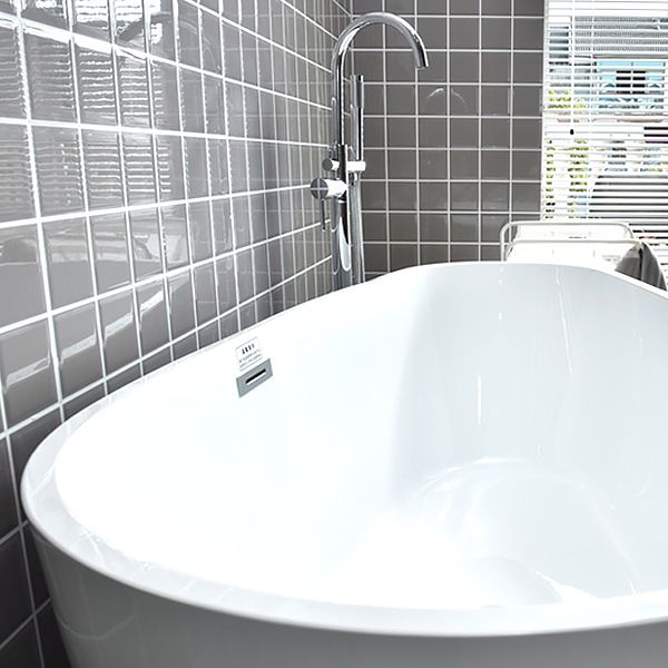 Modern Antique Finish Bathtub Soaking Back to Wall Oval Bath Tub