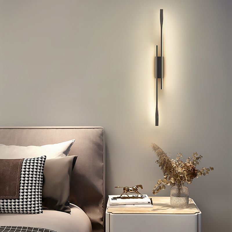 Contemporary Metal Wall Light Straight LED Wall Sconce for Living Room