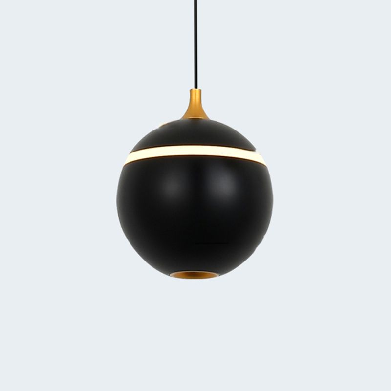 Modern beknopte LED -hanglamp gelakte aluminiumhangende lamp met acrylschaduw