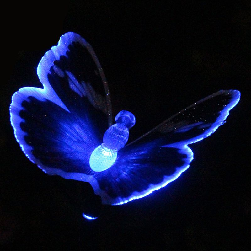 Butterfly Shaped LED Lawn Light Decorative Plastic Courtyard Solar Landscape Lighting in Clear, 2 Pcs