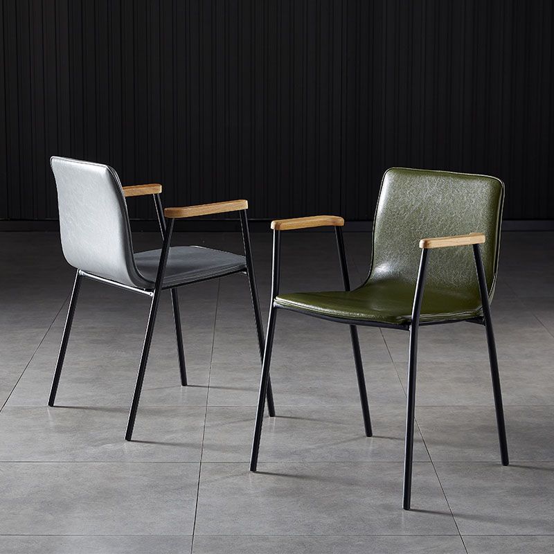 El respaldo sólido que cena el hogar de cuero de las sillas del brazo cena los sillones con las piernas del metal