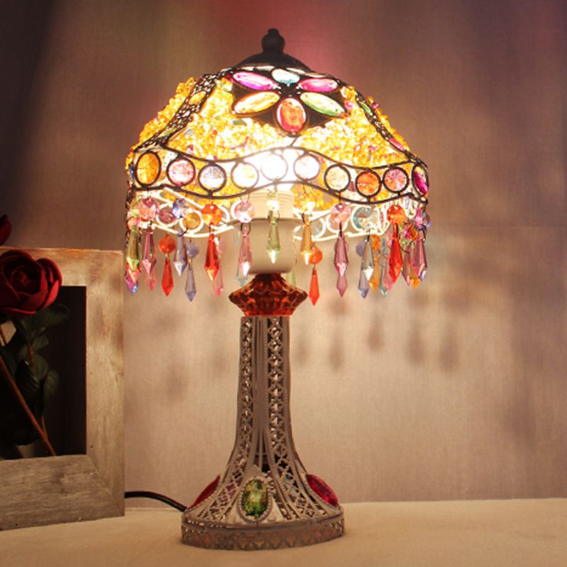 Bohemian mit einer Gekibeled -Tischbeleuchtung 1 Glühbirnen -Metall -Nachttisch Licht in Weiß/Rot/Gelb für Wohnzimmer