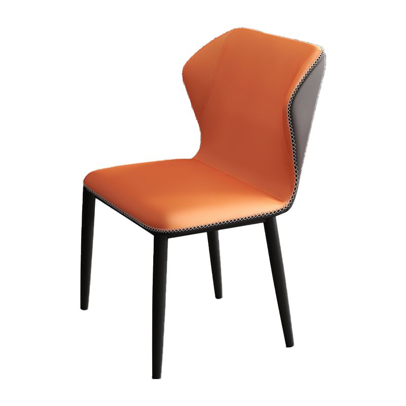 Restaurante contemporáneo Wingback Silla lateral Sillas de comedor de cuero con patas negras