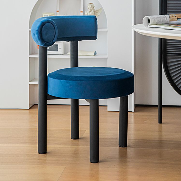 Silla de comedor de terciopelo contemporáneo, silla sin brazos de comedor de metal para uso en restaurantes