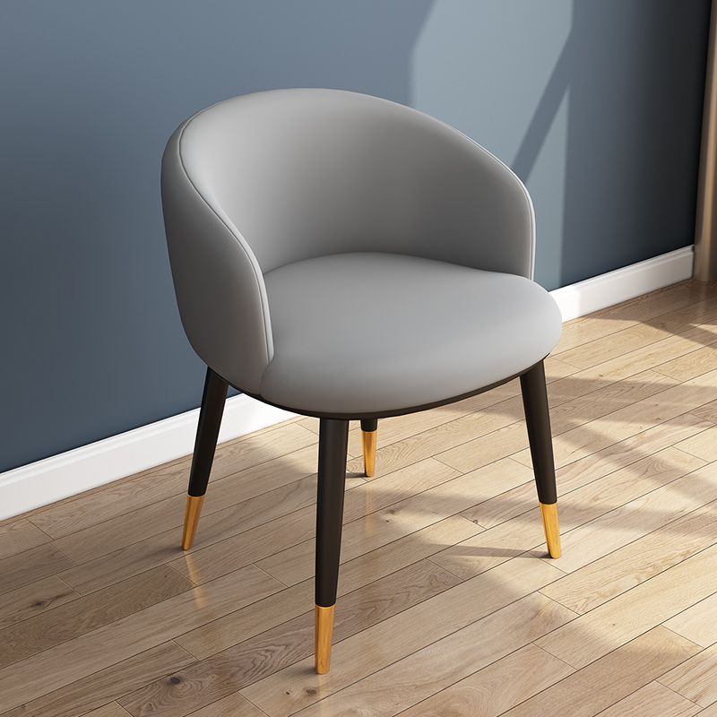 Silla lateral escandinava interior Silla de comedor tapizada de metal con respaldo Parsons