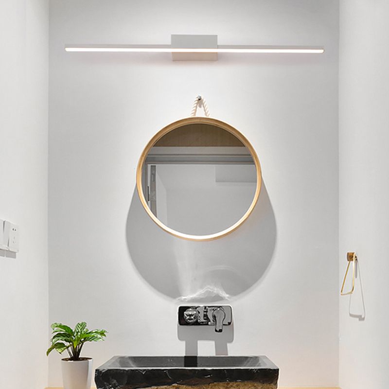 1 Light Metal Linear Mirror Wall Lighting Modern Style Wall Mounted Light Fixture in White