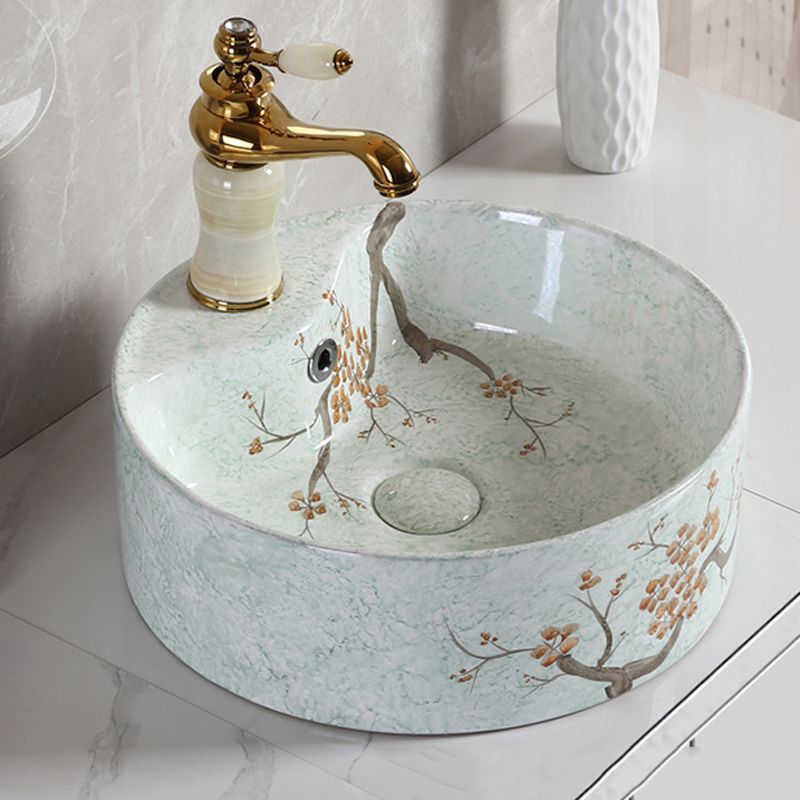 Traditional Bathroom Sink with Single Faucet Hole Porcelain Round Vessel