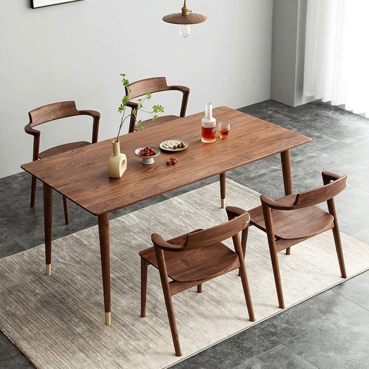 Luxury Pine Wood Table for Restaurant Rectangle Dining Table in Brown with 4 Legs