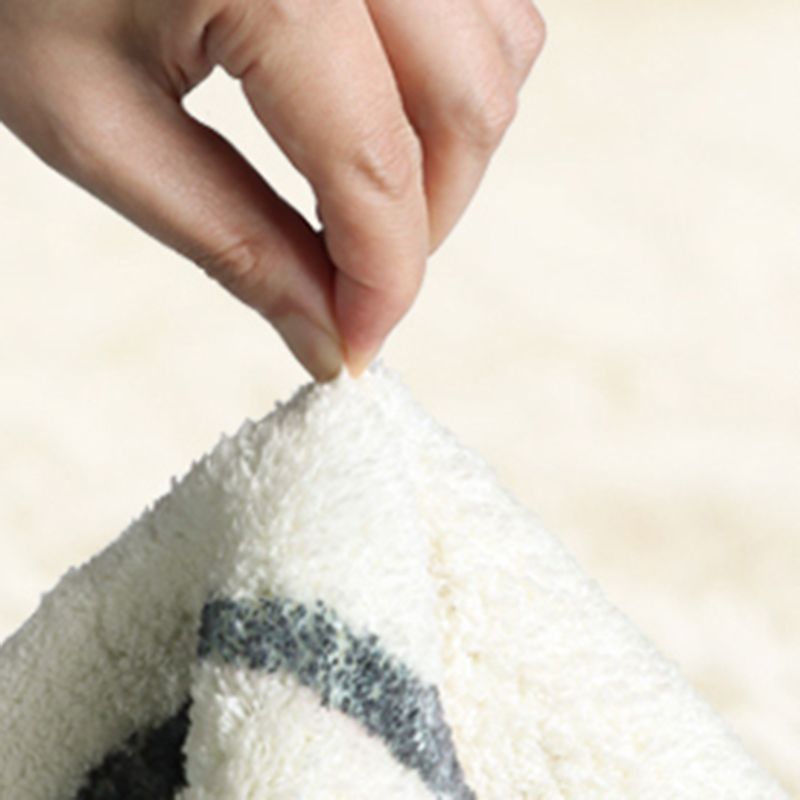 White Tone Casual Indoor Rug Polyester Abstract  Pattern Carpet Anti-Slip Backing Rug for Home Decor