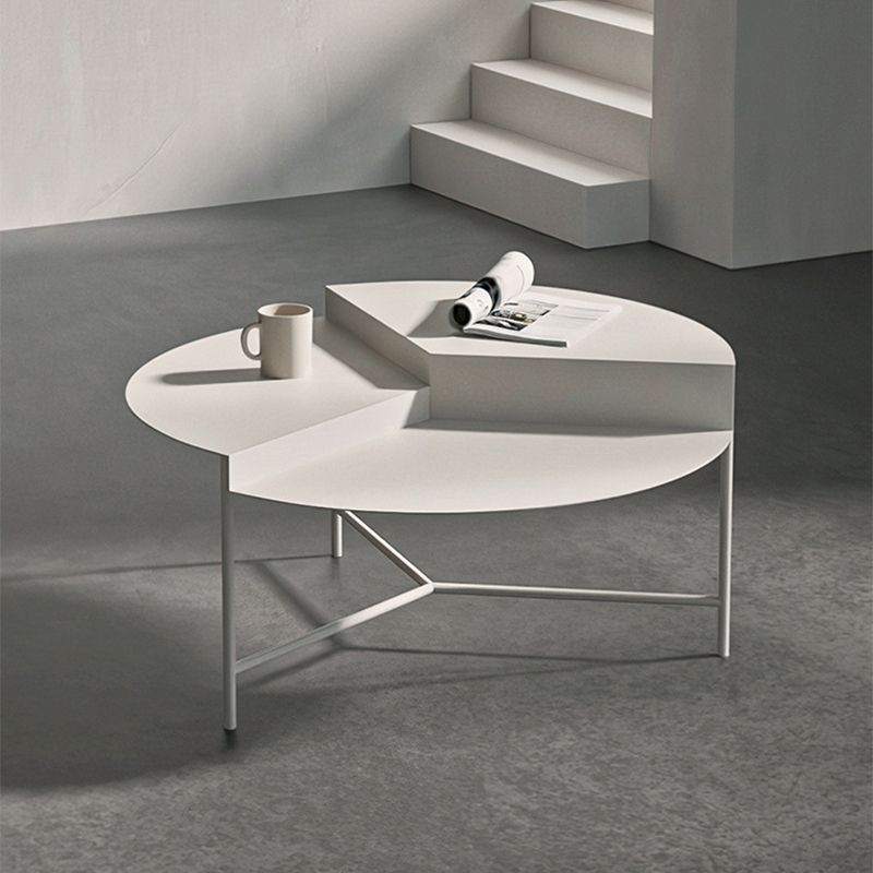 Iron Cocktail Table with 3 Metal Legs and Round Top,Mid-Century Modern