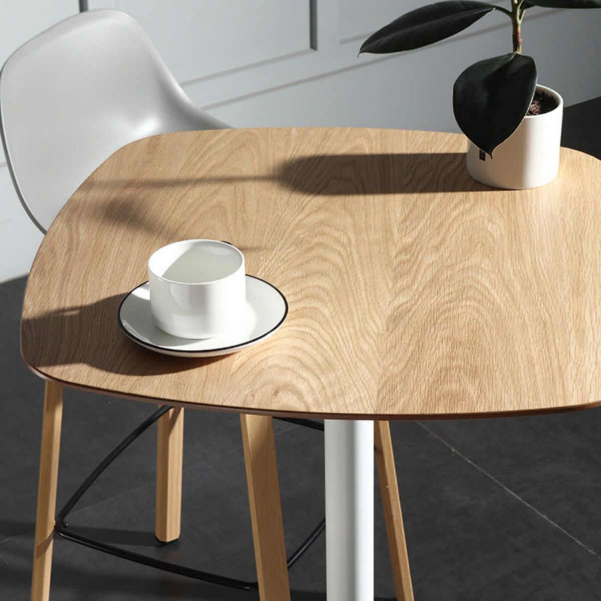 Industrial Square Bar Table 40.5-inch Height Artificial Wood Bistro Table with Pedestal