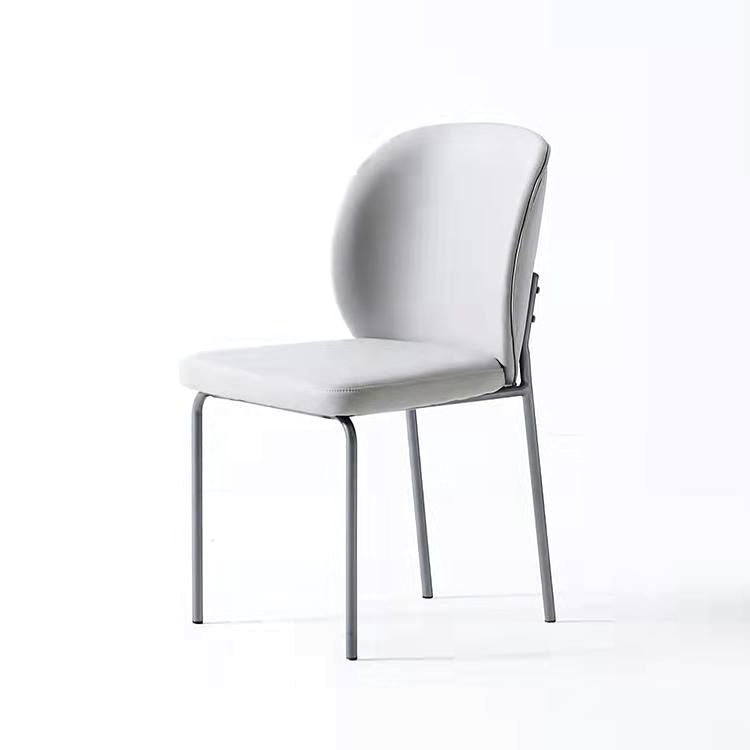 Silla lateral casera contemporánea Silla de comedor tapizada con patas de metal Wingback