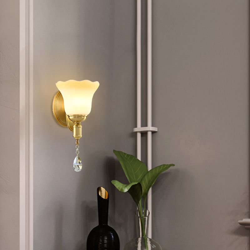 Modernism Glass Wall Mounted Sconce 1/2-Light Wall Light for Foyer
