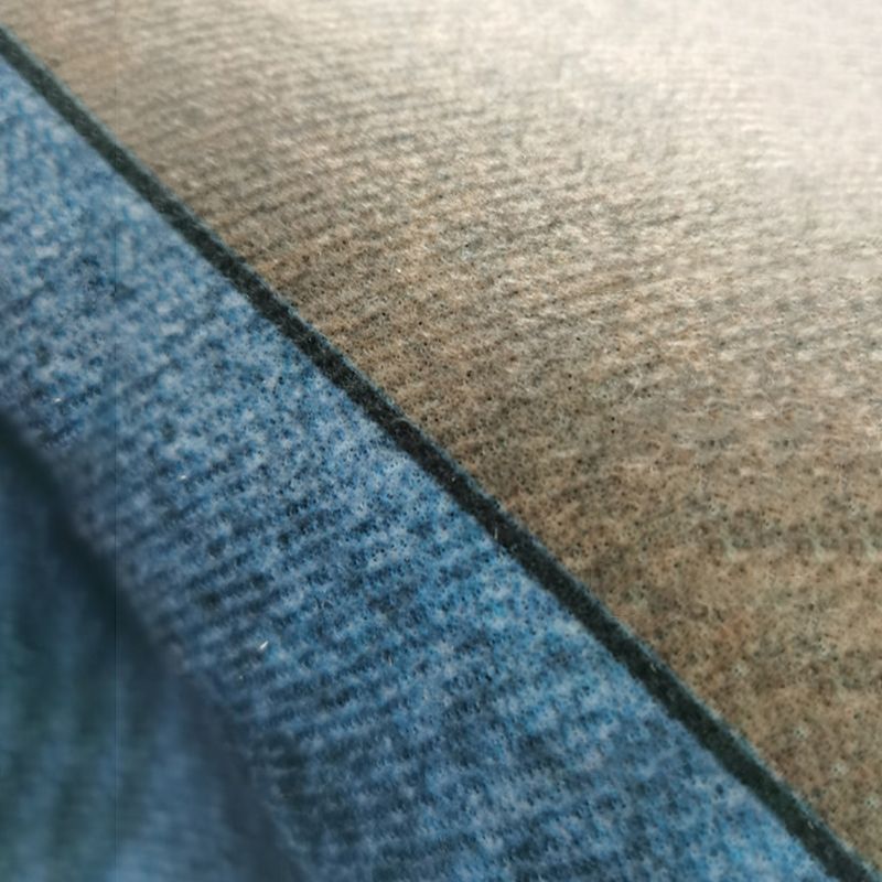 Creative Christmas Print Carpet Polyester Area Rug Non-Slip Backing Indoor Carpet for Living Room