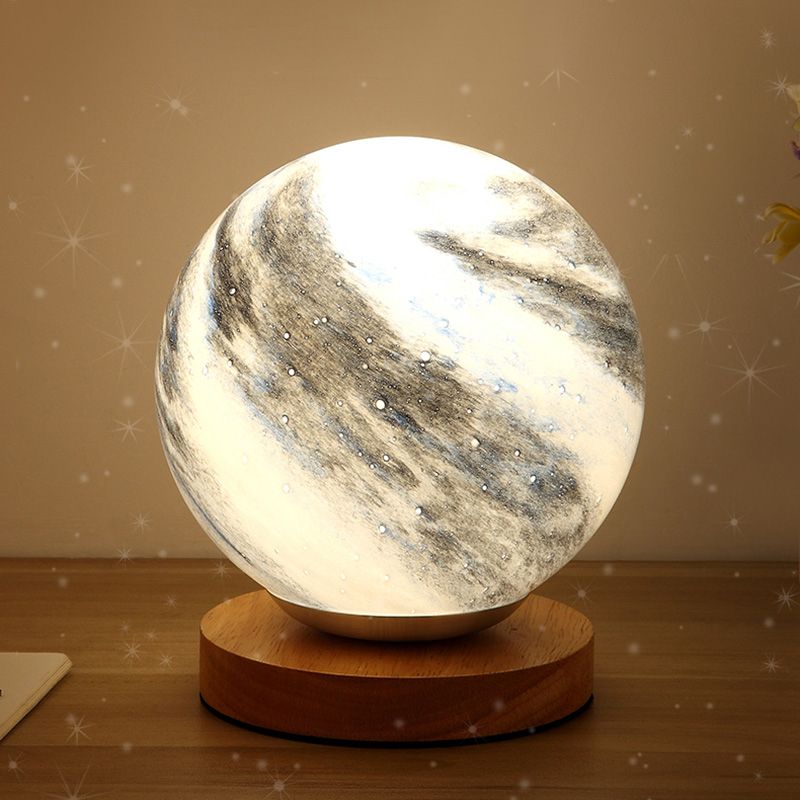 Planet Glass Lampshade Table Lamp Modern Style Creative Globe Desk Light