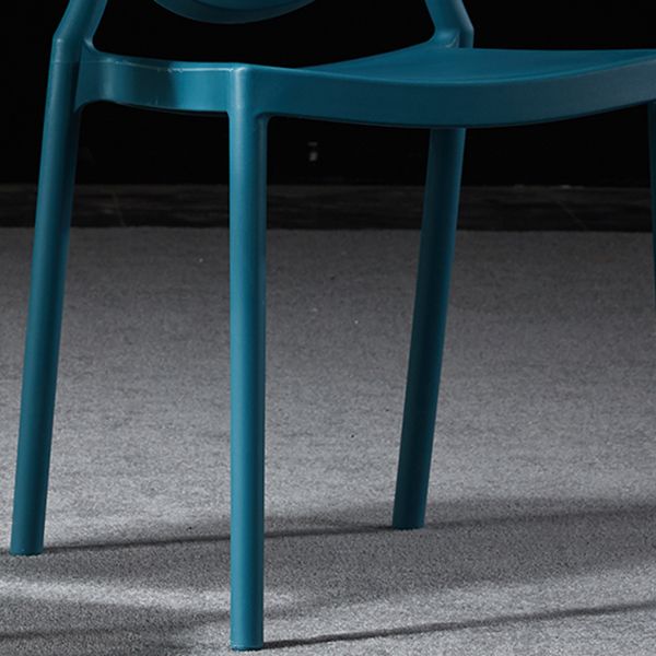 Chaise d'appoint scandinave à dossier ouvert, chaise de salle à manger empilable en plastique