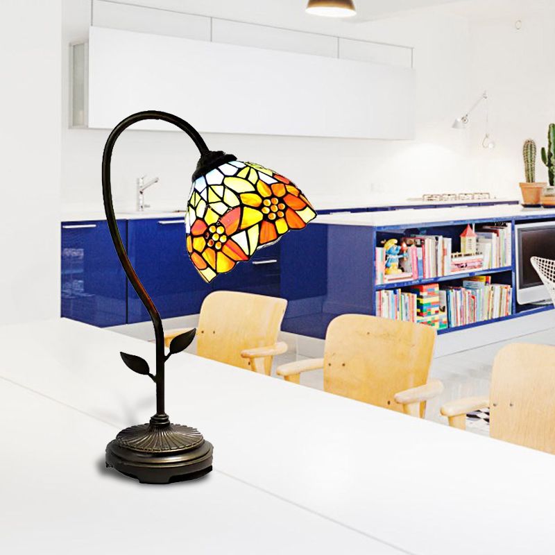 1 lampe de table en dôme légère Tiffany Style Bleu / Orange en verre en acier inoxydable Éclairage de table avec un motif de tournesol / libellule