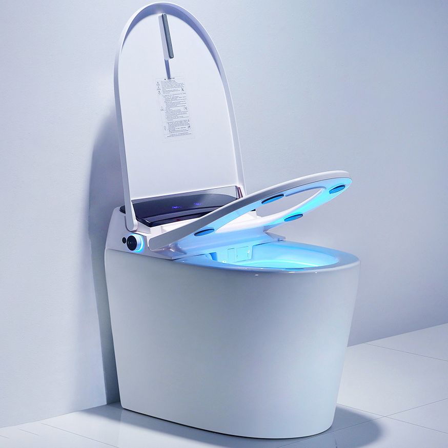 Modern Toilet Bowl Siphon Jet Concealed Tank Toilet with Seat for Bathroom