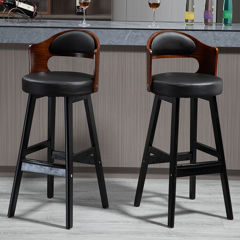 Taburetes de bar de madera industriales para interiores de cuero con asiento redondo