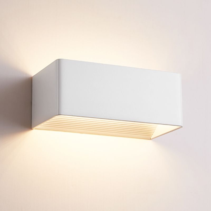 Forme carrée en métal applique de style moderne 2 lumières