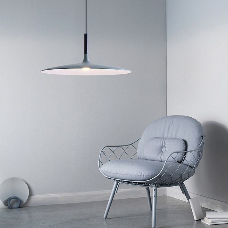 Pendante intérieure minimaliste, éclairage pendentif en métal plat macaron à 1 lumière