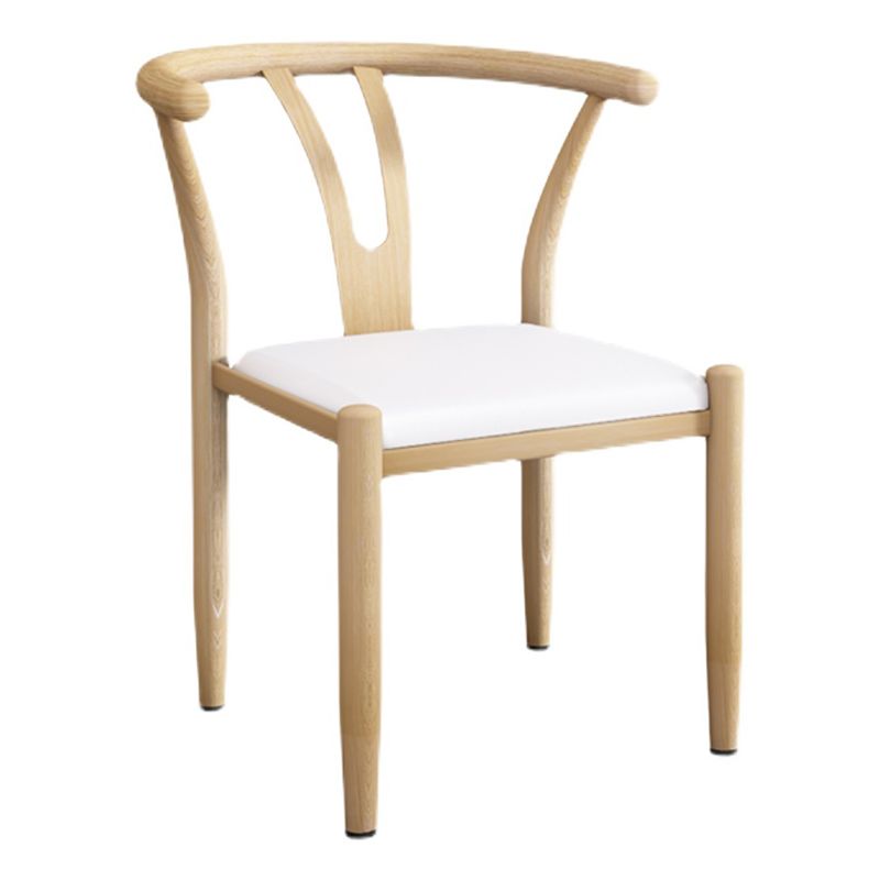 Chaises en métal de style contemporain