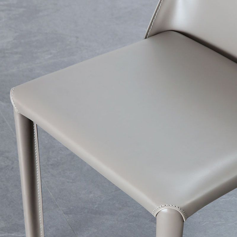 Minimalistische lederen eetstoelen stoelen stevige rugarmloze eetkamerstoelen voor keuken