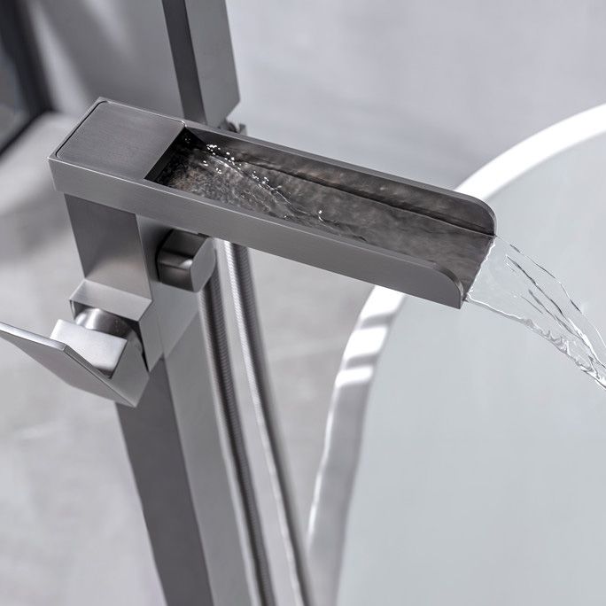 Floor Mounted Metal Freestanding Tub Filler One Handle Waterfall Freestanding Faucet