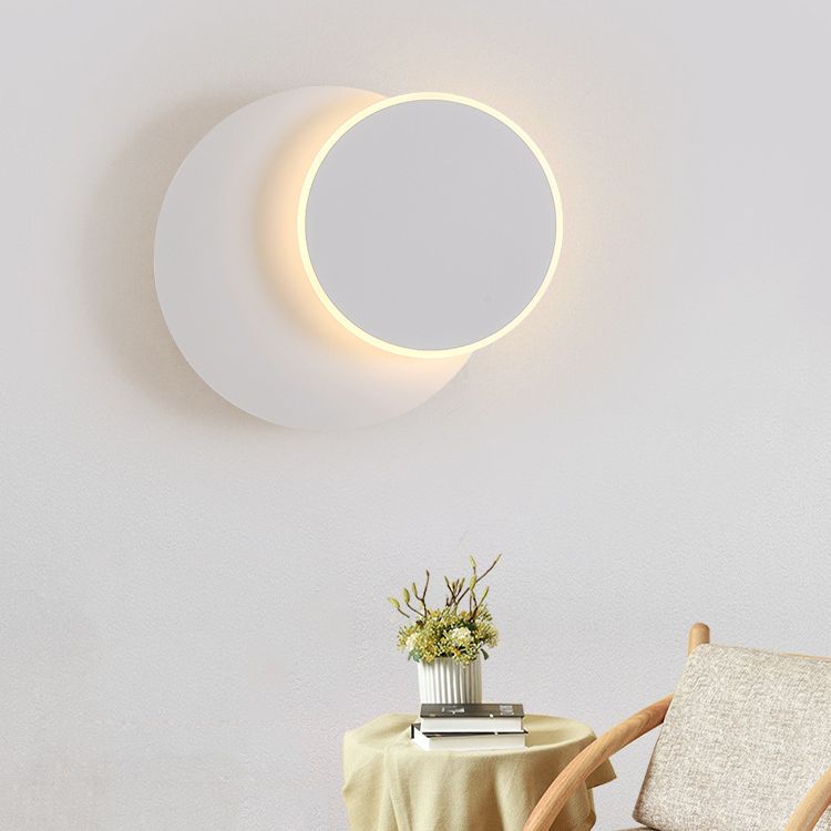 Prononi del comodino in metallo a parete a led geometrica rotatabile