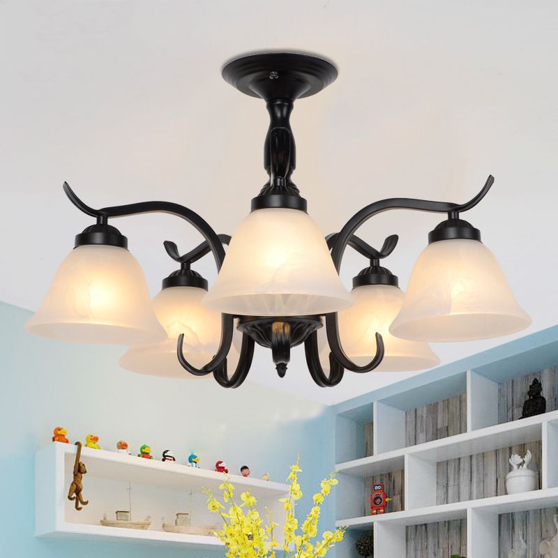 5 luces de vidrio esmerilado Semi Flush Luz tradicional de la sala de estar de la sala de estar de cono negro