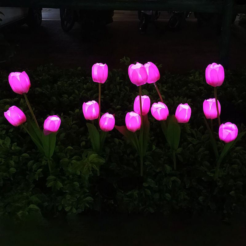 Contemporary Tulip Shaped LED Lawn Lighting Plastic 3 Bulbs Pathway Solar Stake Light in Red